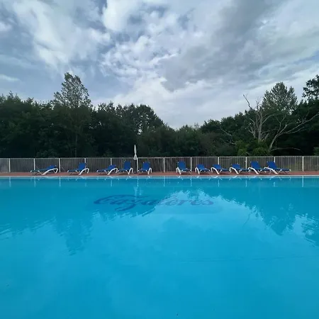 Vakantiepark Chateau Cazaleres 91 Daumazan-sur-Arize