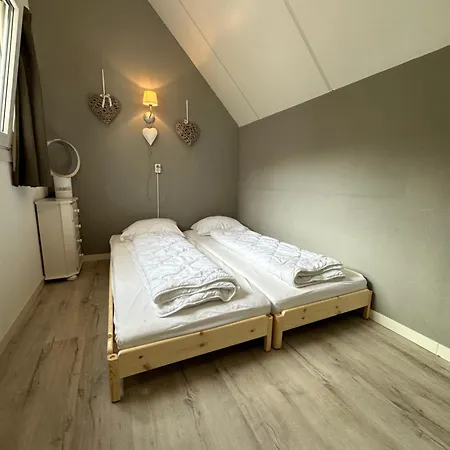 Vakantiepark Chateau Cazaleres 91 度假居 Daumazan-sur-Arize