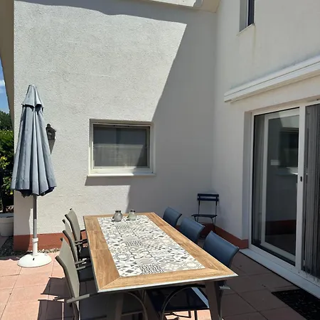 Vakantiepark Chateau Cazaleres 91 * Daumazan-sur-Arize