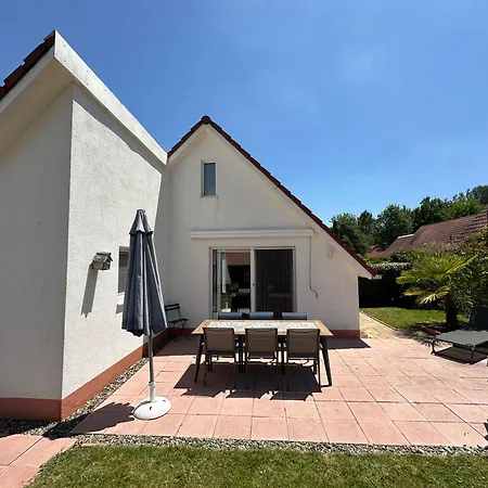 Vakantiepark Chateau Cazaleres 91